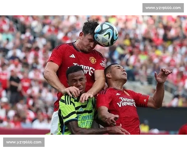 97’绝杀双响！姆贝莫救主，曼联三连胜冲前四